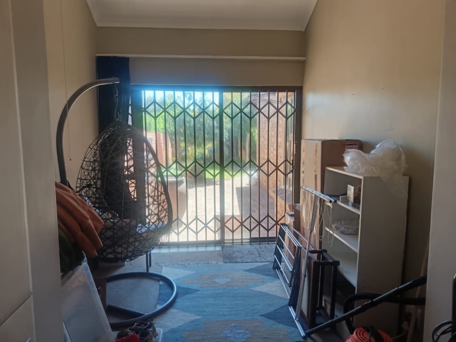 3 Bedroom Property for Sale in Royldene Northern Cape